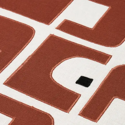 DEN APPLIQUÉ_ CLAY