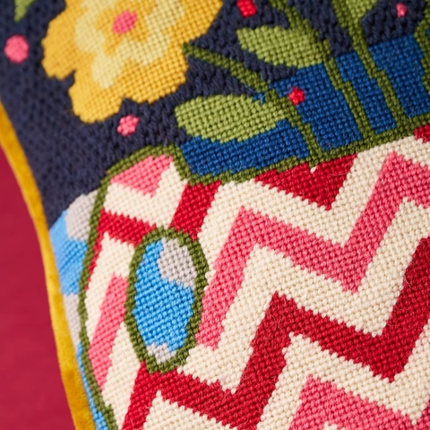Kashgar & Vedado Needlepoint Kit_ MULTI