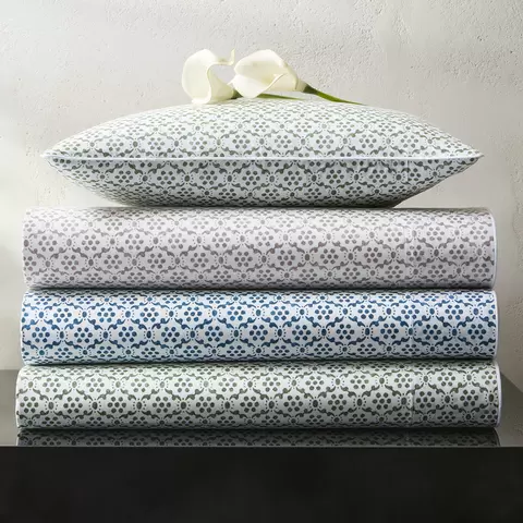 Laksha Duvet Cover_ INDIGO