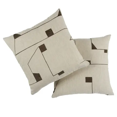 Circuit Pillow_ CARBON
