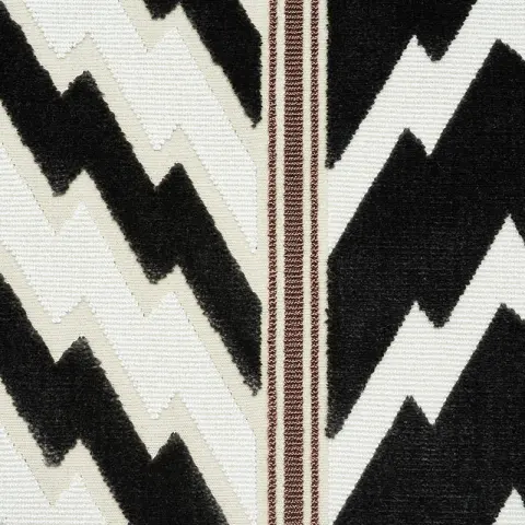 Florentine Velvet Pillow_ BLACK & WHITE