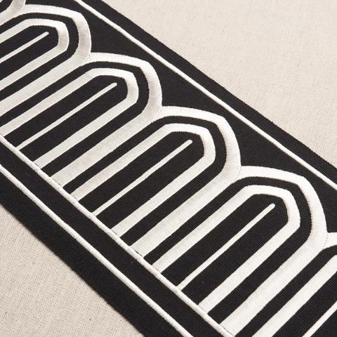Arches Embroidered Tape Wide
