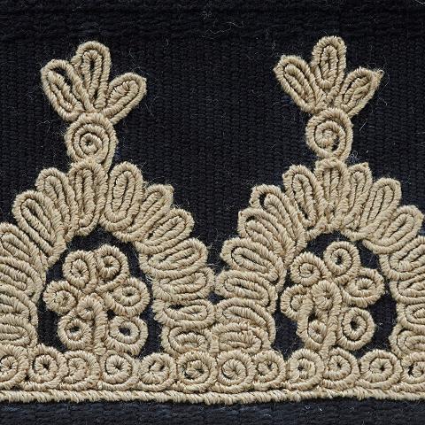 Noelia Embroidered Tape
