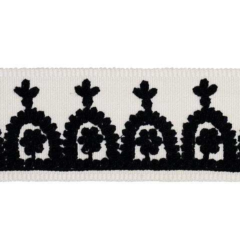 Noelia Embroidered Tape