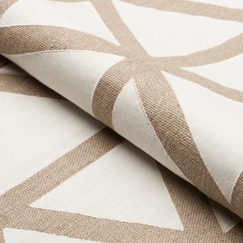 Tipton Appliqué