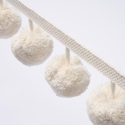Pom Pom Trim