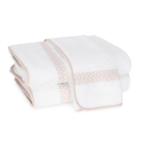 Astor Braid Bath
