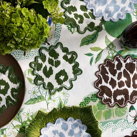 Iconic Leopard Cocktail Napkins (4)