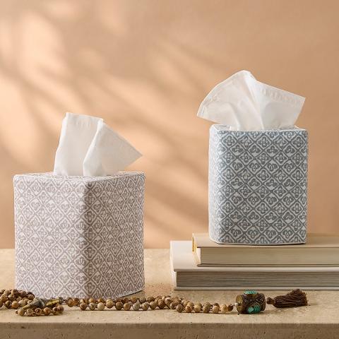 Catarina Tissue Box Cover