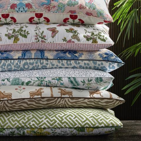 Magic Mountain/Gisele Pillow Cover