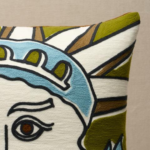 Liberté Pillow