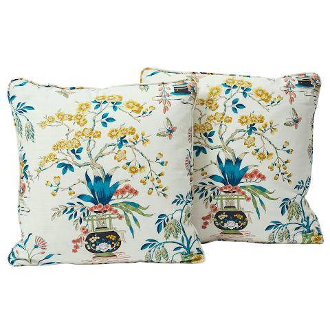 Ming Vase Pillow
