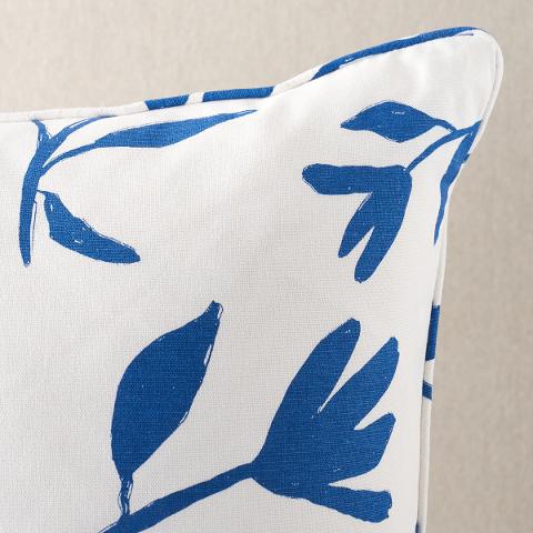 Laurel Pillow