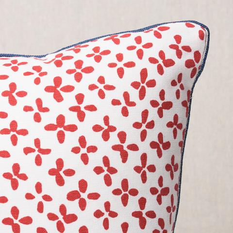 Emerson Pillow