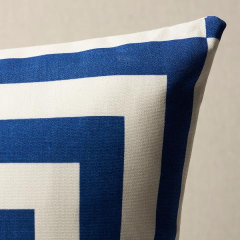 Roxbury I/O Pillow