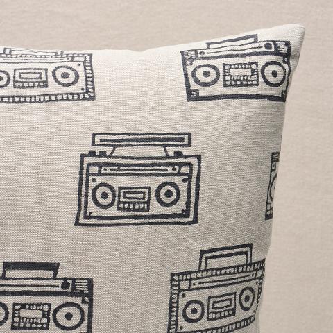 Ode Pillow