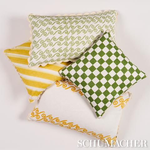 Curves Lumbar Pillow