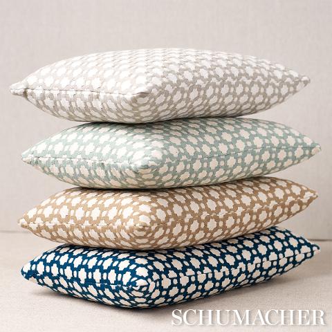 Betwixt Pillow