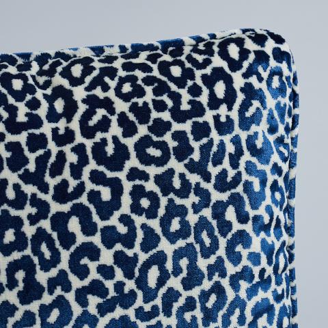 Madeleine Velvet Pillow
