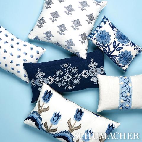 Marguerite Embroidery Pillow A