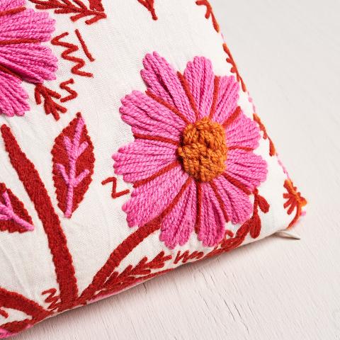 Marguerite Embroidery Pillow A