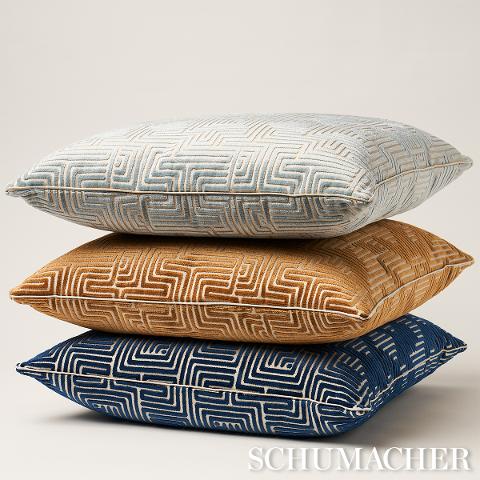 Lisboa Velvet Pillow
