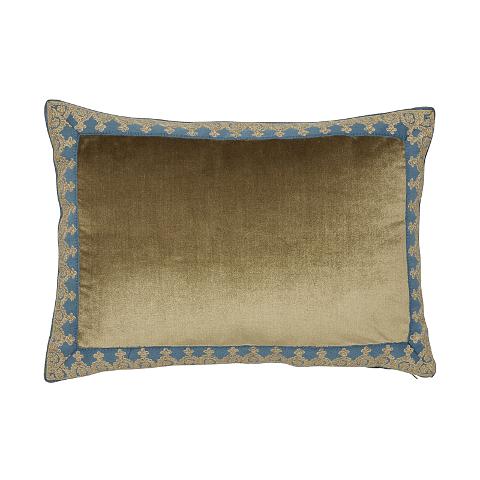 Noelia Pillow
