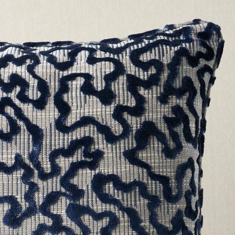 Janis Velvet Pillow