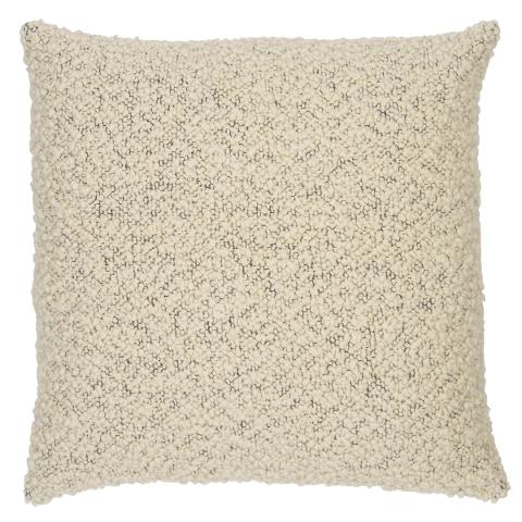 Margarete Pillow