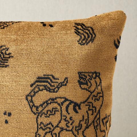 Kinabalu Velvet Pillow