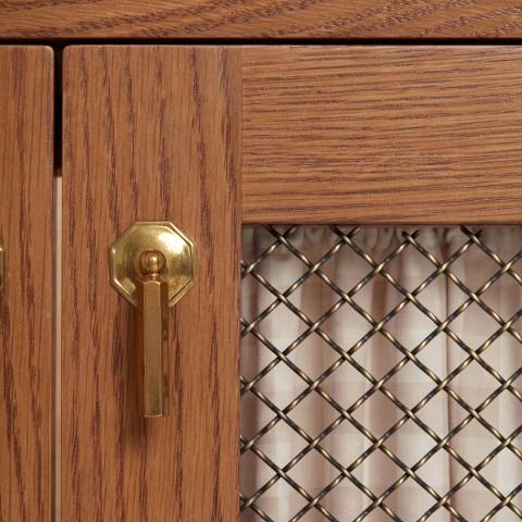 Anna Vanity With Curtain